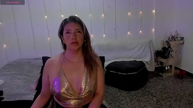 MichelleManson online show from 03/06/25, 01:35