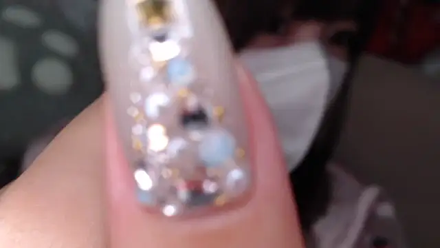 mei hosina online show from 11/18/25, 03:38