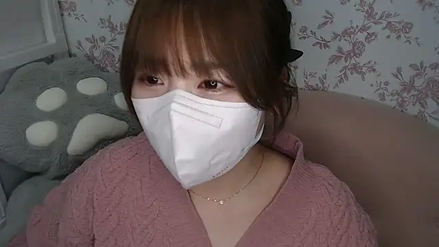 mei hosina online show from 03/22/26, 03:37