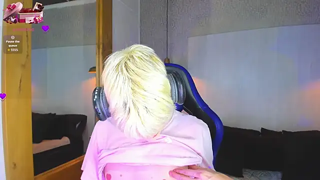 VladHellsing4 online show from 04/02/26, 03:31