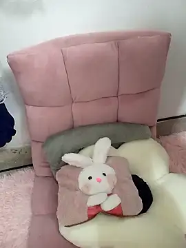 Snapshot of Lovely_kute chatting on 12/08/24, 03:45 Lovely kute online show from 12/08/24, 03:45