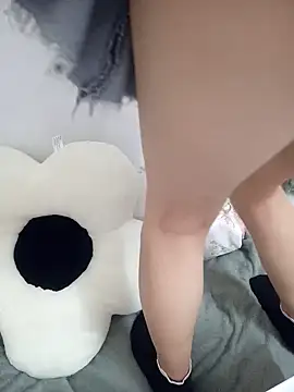 Snapshot of Lovely_kute chatting on 12/26/24, 03:31 Lovely kute online show from 12/26/24, 03:31