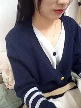 Snapshot of Lovely_kute chatting on 01/10/25, 03:16 Lovely kute online show from 01/10/25, 03:16