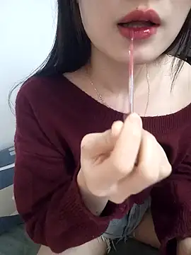 Snapshot of Lovely_kute chatting on 01/21/25, 10:19 Lovely kute online show from 01/21/25, 10:19