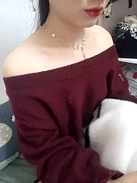 Snapshot of Lovely_kute chatting on 02/05/25, 07:39 Lovely kute online show from 02/05/25, 07:39