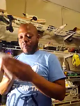 Snapshot of personalityalwayswins2 chatting on 01/29/25, 05:30 personalityalwayswins2 online show from 01/29/25, 05:30