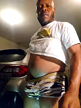 Snapshot of personalityalwayswins2 chatting on 09/19/25, 05:20 personalityalwayswins2 online show from 09/19/25, 05:20