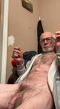 bobby123D online show from 02/12/25, 04:22