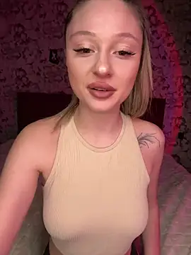 Kimsweet7 online show from 12/28/24, 06:18