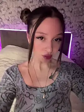 Kimsweet7 online show from 03/05/25, 05:08