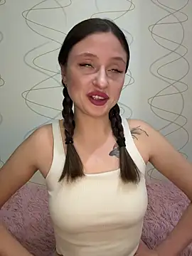 Kimsweet7 online show from 11/19/25, 06:19