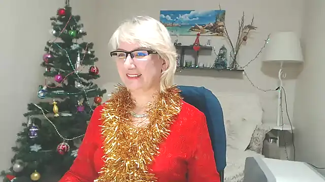 FleurMays online show from 01/04/25, 11:11