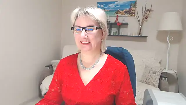 FleurMays online show from 02/04/25, 03:54