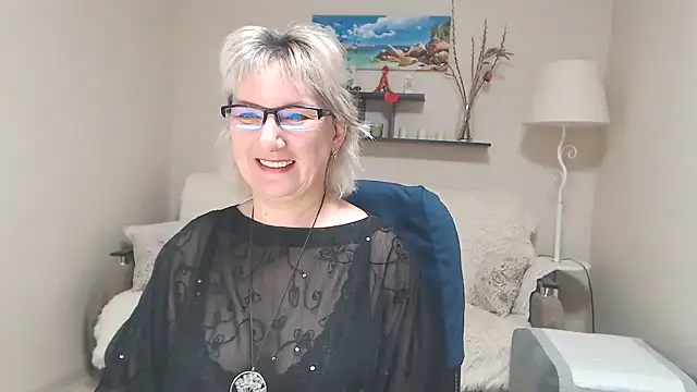 FleurMays online show from 02/12/25, 07:02