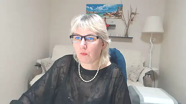 FleurMays online show from 02/26/25, 07:31