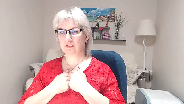 FleurMays online show from 04/05/26, 05:04