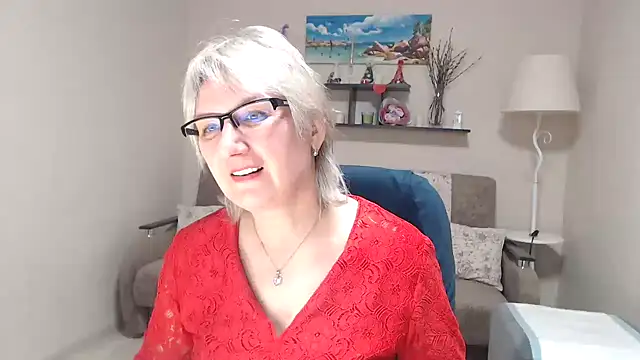 FleurMays online show from 04/11/26, 10:30