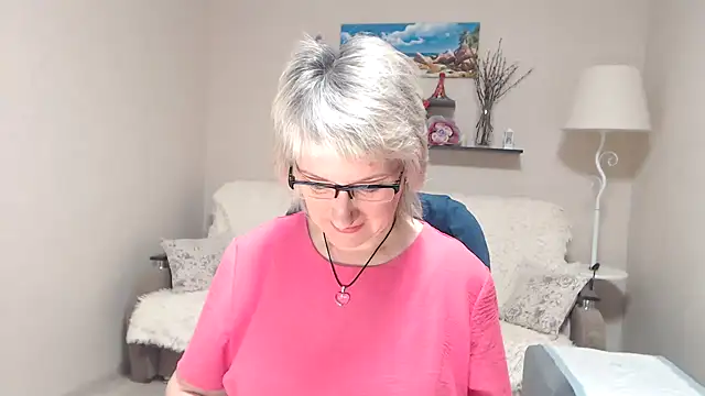 FleurMays online show from 05/15/26, 03:02