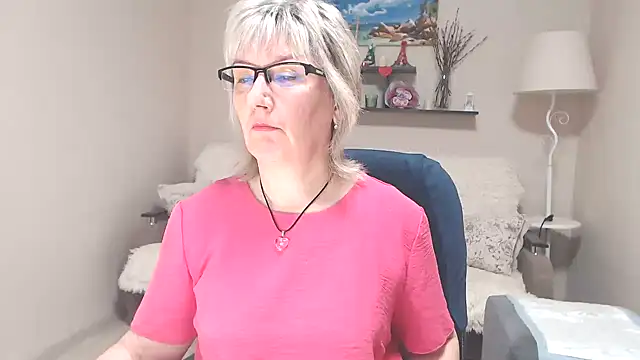 FleurMays online show from 06/01/26, 04:03