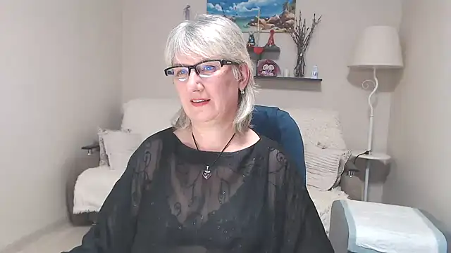 FleurMays online show from 07/15/26, 09:58