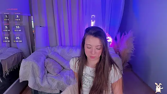 Goldy Grace  online show from 02/19/25, 06:10