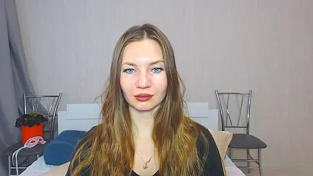 Snapshot of Goddess_Squirt_ chatting on 12/28/24, 05:44 Goddess Squirt online show from 12/28/24, 05:44