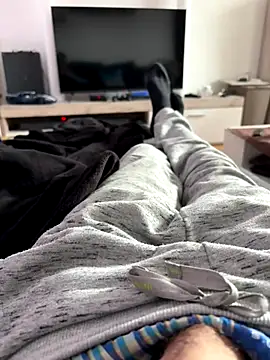 Ben291113 online show from 11/12/25, 09:53