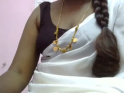 Hot akshara online show from 12/01/25, 04:01