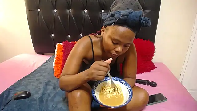 SexyAngeliqua online show from 02/12/25, 12:12