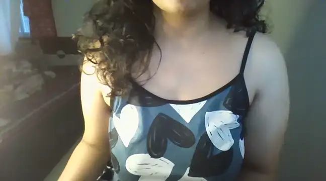 Snapshot of MakeMeCumAhh chatting on 03/20/25, 12:53 MakeMeCumAhh online show from 03/20/25, 12:53