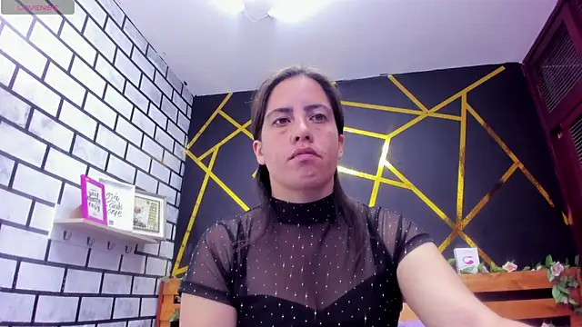 kathina giraldo online show from 01/13/25, 12:35