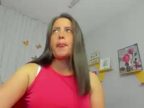 kathina giraldo online show from 01/24/25, 04:17