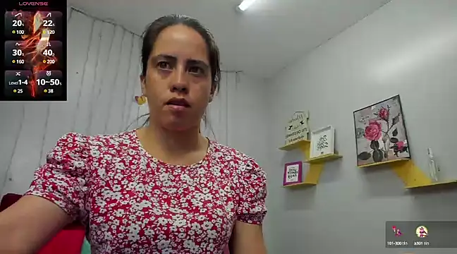 kathina giraldo online show from 02/06/25, 12:37