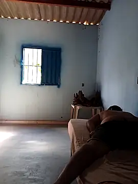 Snapshot of lele9457 chatting on 03/06/25, 06:05 lele9457 online show from 03/06/25, 06:05