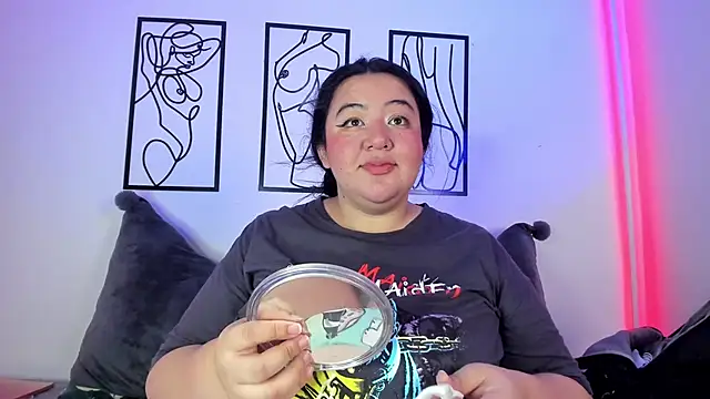 RubyPirsso18 online show from 03/22/25, 07:09