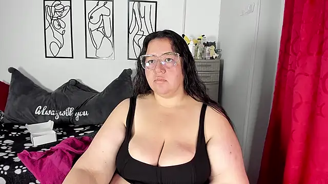 RubyPirsso18 online show from 03/21/26, 07:39