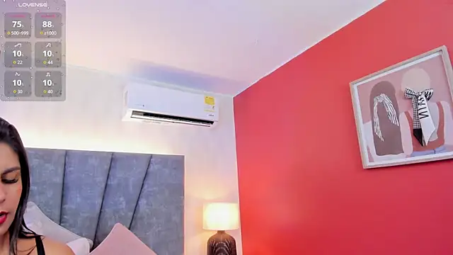 Snapshot of Ada__lee_ chatting on 02/11/26, 01:32 Ada lee online show from 02/11/26, 01:32