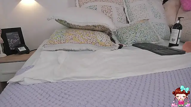 khloe cutee online show from 12/24/24, 11:44