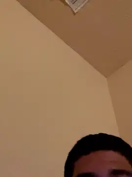 twohightwonut805 online show from 01/17/26, 05:23