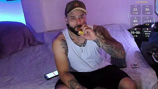 jeremygerard  online show from 10/26/25, 06:03