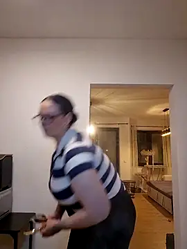 Jujuicy 97 online show from 03/19/26, 06:45