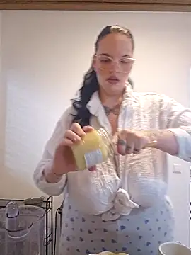 Jujuicy 97 online show from 03/31/26, 02:39