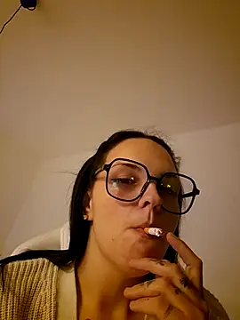 Snapshot of Jujuicy_97 chatting on 06/10/26, 11:03 Jujuicy 97 online show from 06/10/26, 11:03