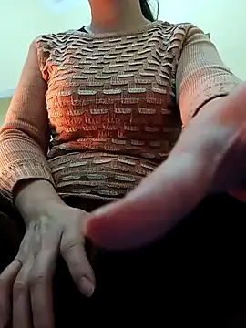 JasminePham online show from 12/25/24, 07:24