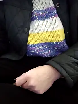 JasminePham online show from 01/17/25, 01:15