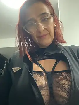 Snapshot of anastasia_and_jordan chatting on 02/11/26, 08:30 anastasia and jordan online show from 02/11/26, 08:30