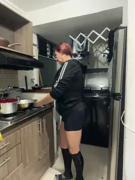 Snapshot of anastasia_and_jordan chatting on 02/20/26, 10:05 anastasia and jordan online show from 02/20/26, 10:05