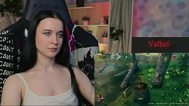 Snapshot of KiraLiLime chatting on 02/28/25, 04:31 KiraLiLime online show from 02/28/25, 04:31