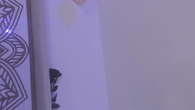 Snapshot of PersefoneWoods1 chatting on 09/27/25, 07:08 PersefoneWoods1 online show from 09/27/25, 07:08