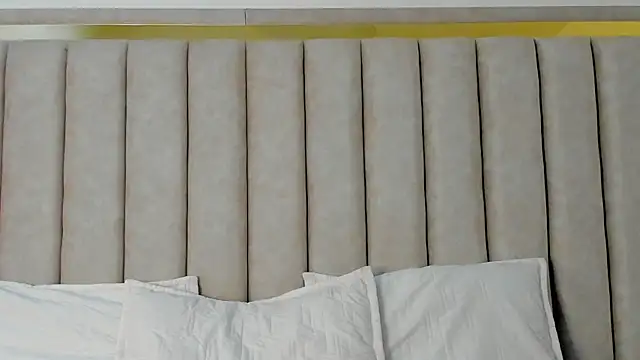 Snapshot of PersefoneWoods1 chatting on 10/17/25, 03:03 PersefoneWoods1 online show from 10/17/25, 03:03